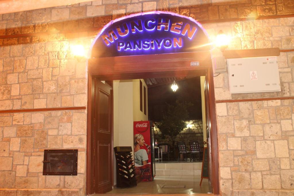 Munchen Pension Antalya Extérieur photo